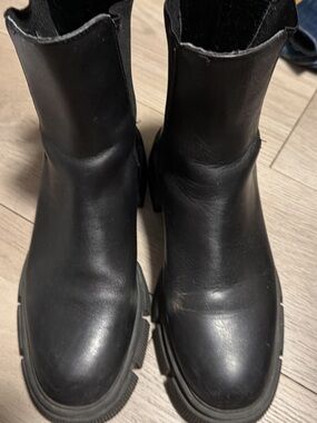 Zara Black Leather Chunky Chelsea Ankle Boots